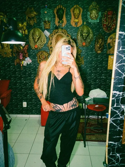 Julia Conti, foto 8